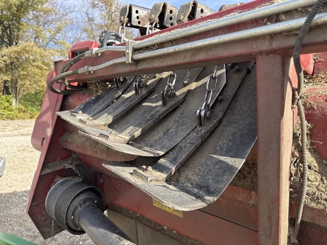 Image of Case IH 4412F equipment image 2