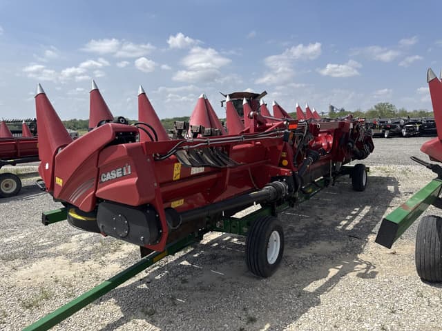 Image of Case IH 4412F equipment image 4