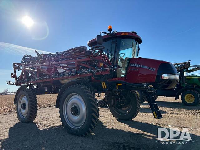 Image of Case IH Patriot 4440 equipment image 2