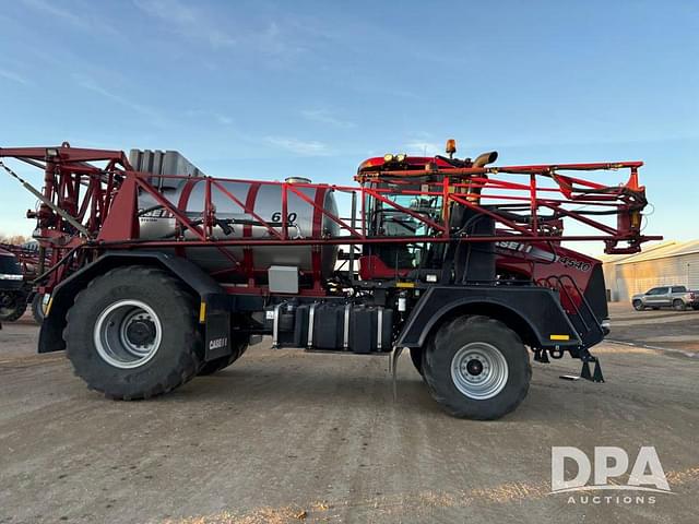 Image of Case IH Titan 4540 equipment image 3