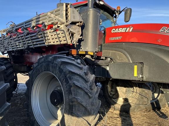 Image of Case IH 5550 Trident Primary image