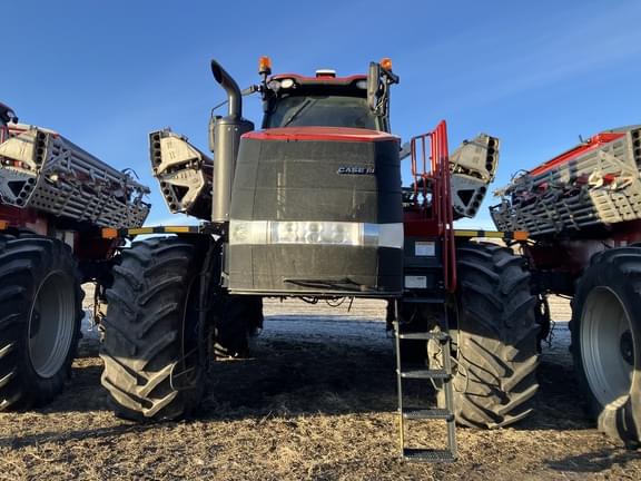 Image of Case IH 5550 Trident equipment image 2
