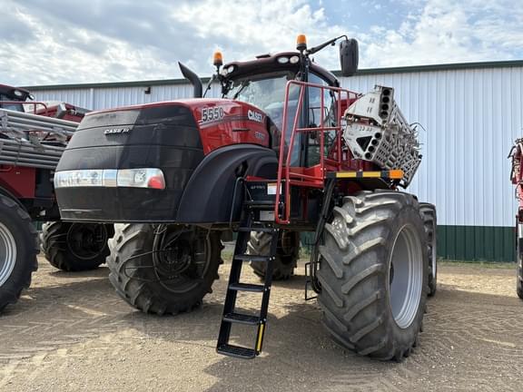 Image of Case IH 5550 Trident equipment image 2
