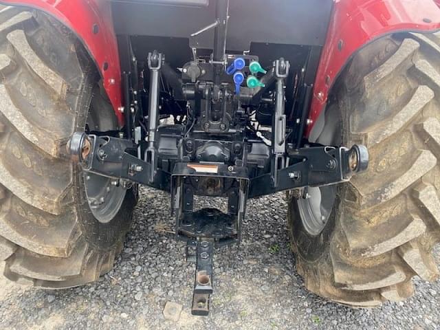 Image of Case IH Farmall 70A equipment image 2