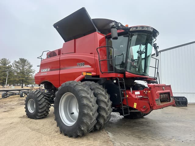 Image of Case IH 7150 equipment image 1