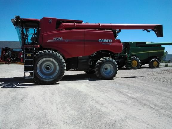 Image of Case IH 7250 equipment image 1