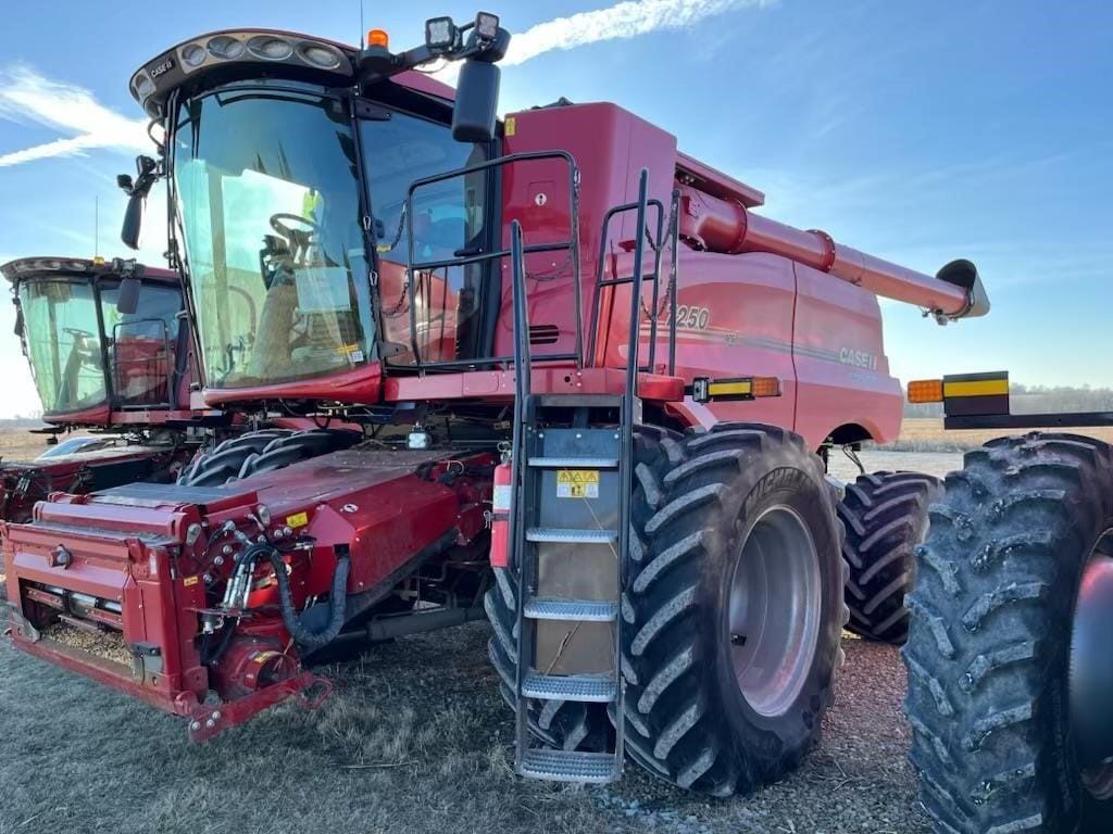 2022 Case IH 7250 Equipment Image0