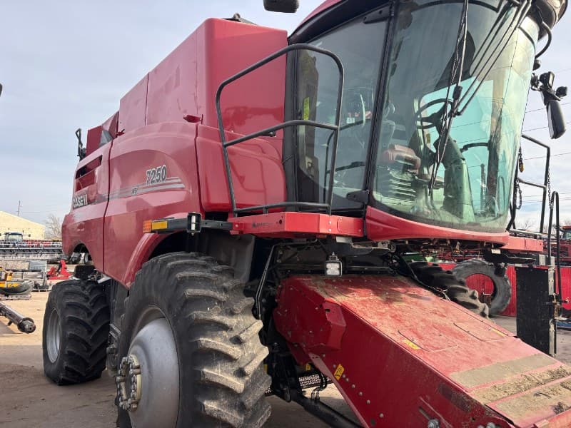 Image of Case IH 7250 Image 1