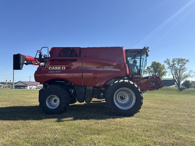 Image of Case IH 7250 equipment image 1