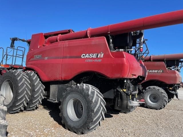Image of Case IH 7250 equipment image 2