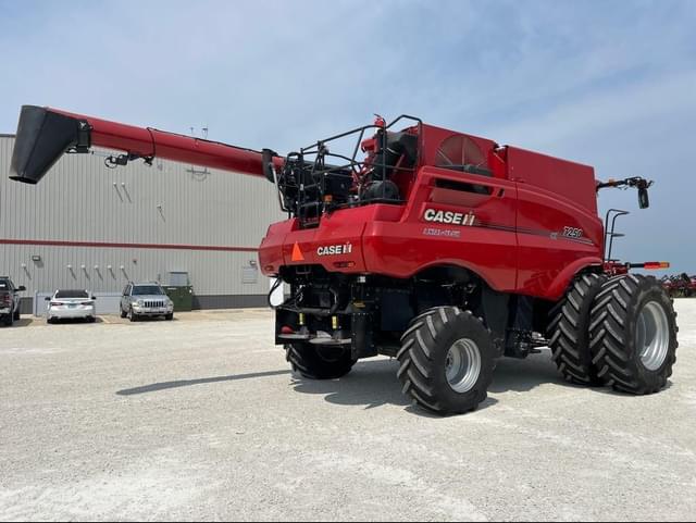 Image of Case IH 7250 equipment image 2