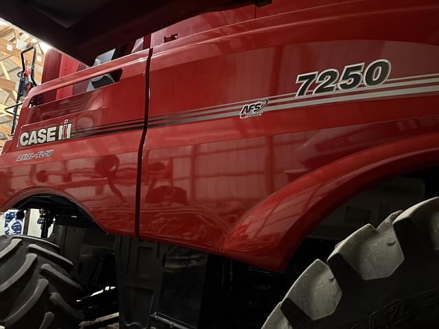 Image of Case IH 7250 equipment image 4