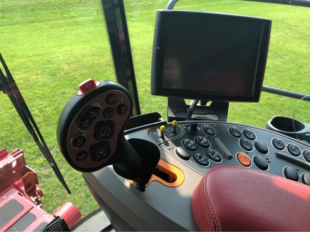 Image of Case IH 7250 equipment image 4