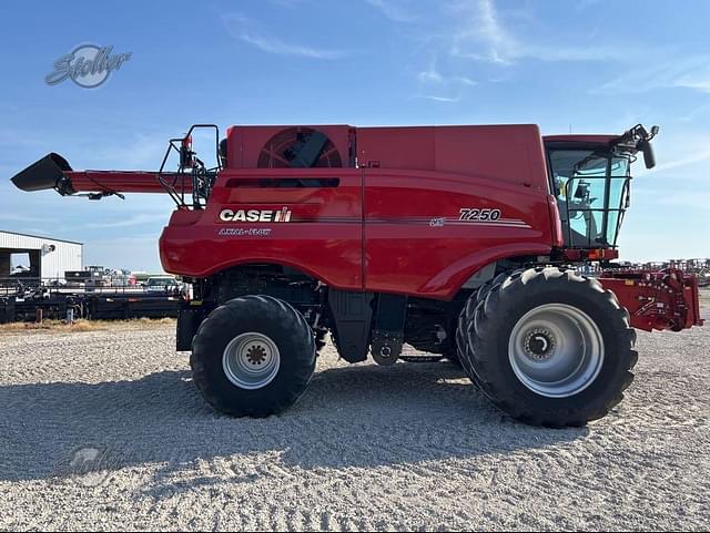 Image of Case IH 7250 equipment image 1