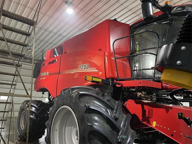 Image of Case IH 7250 equipment image 1