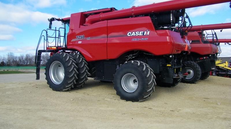 Image of Case IH 7250 Image 1