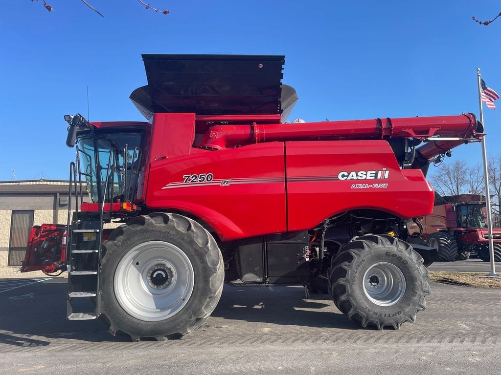 2022 Case IH 7250 Equipment Image0
