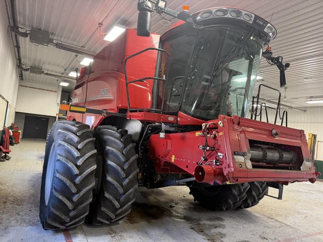 Image of Case IH 7250 equipment image 3