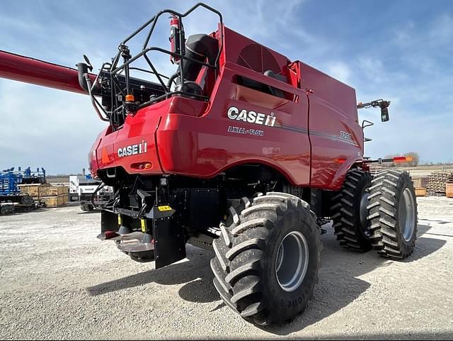 Image of Case IH 7250 equipment image 3