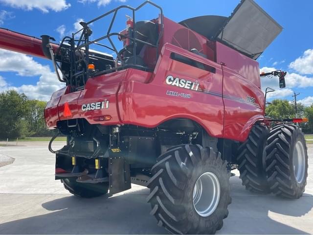 Image of Case IH 7250 equipment image 2