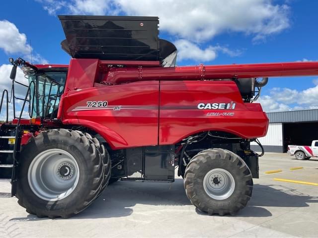 Image of Case IH 7250 equipment image 4