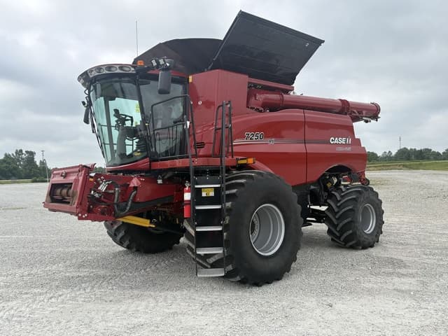 Image of Case IH 7250 equipment image 4