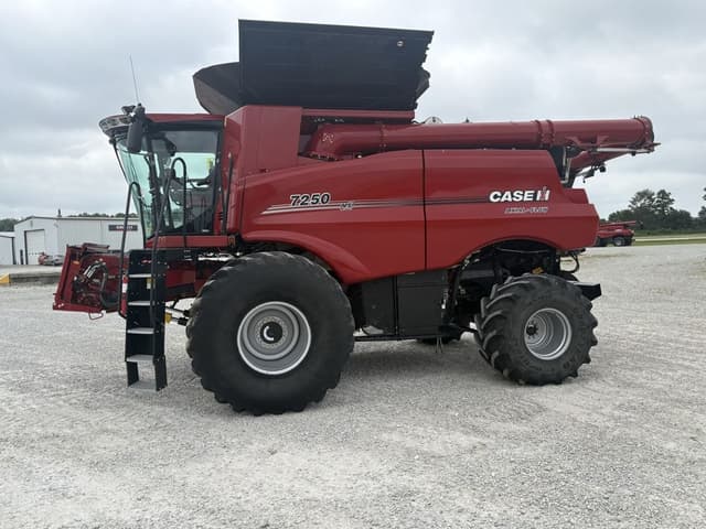 Image of Case IH 7250 equipment image 1