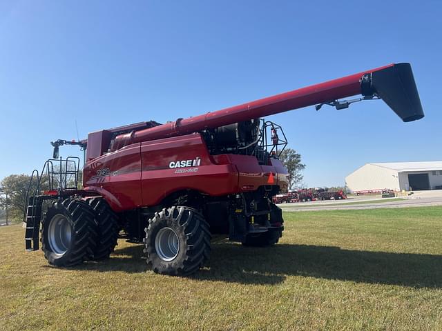 Image of Case IH 7250 equipment image 4