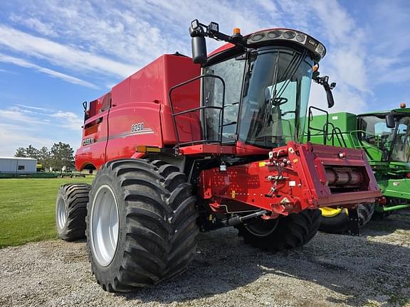 Image of Case IH 8250 equipment image 1