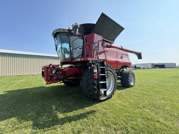 2022 Case IH 8250 Equipment Image0
