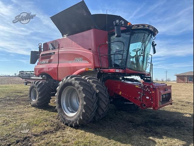 Image of Case IH 8250 equipment image 1