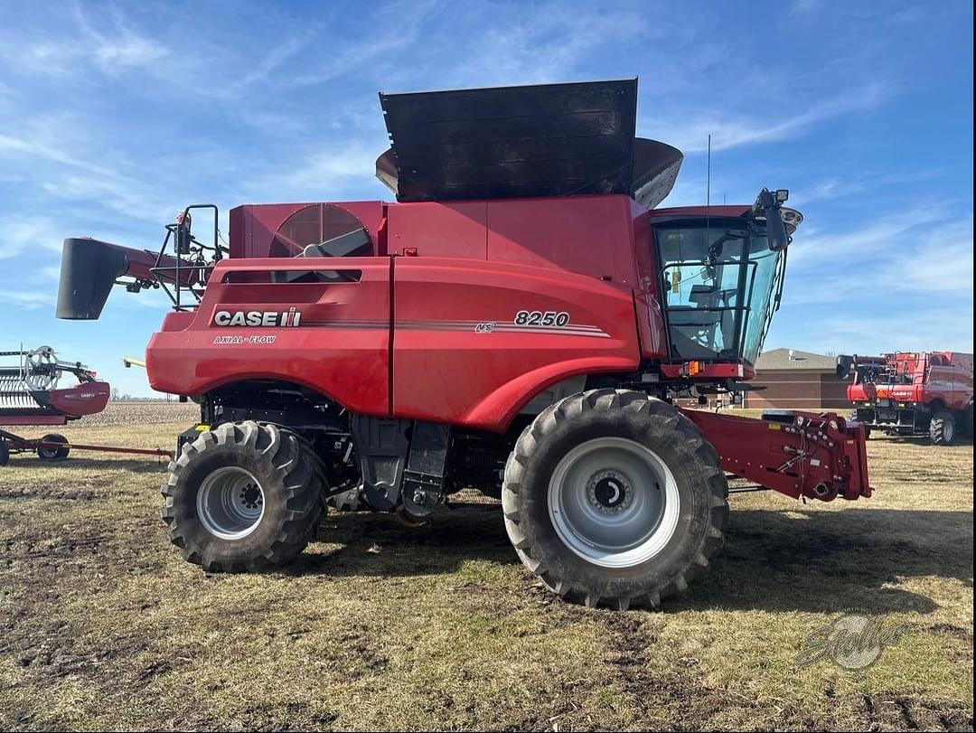 Image of Case IH 8250 Primary image