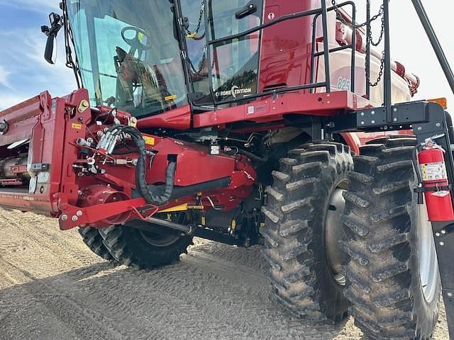 Image of Case IH 8250 equipment image 2