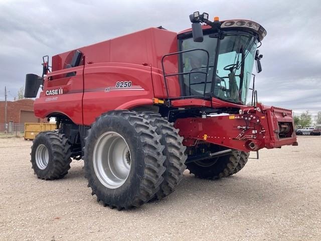 Main image Case IH 8250