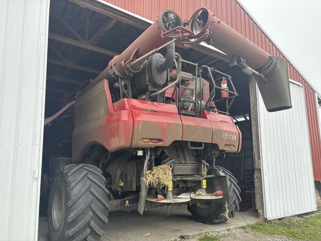 Image of Case IH 8250 equipment image 3