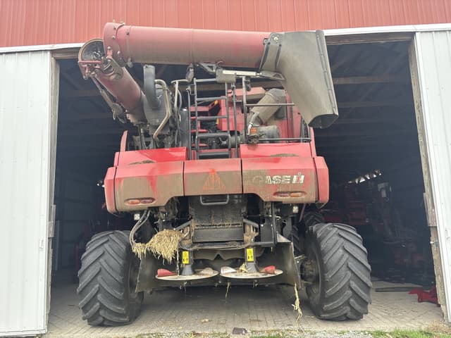 Image of Case IH 8250 equipment image 4