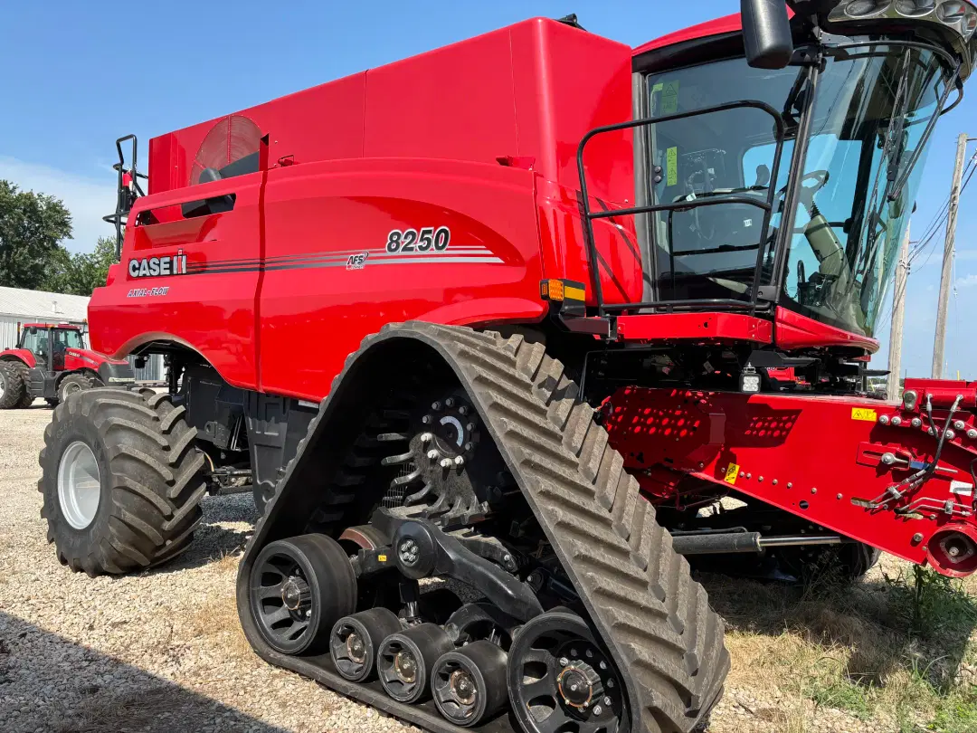 Image of Case IH 8250 Primary image