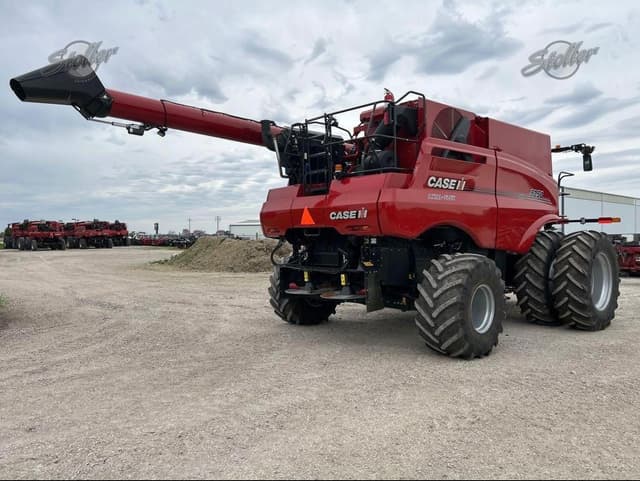 Image of Case IH 8250 equipment image 2