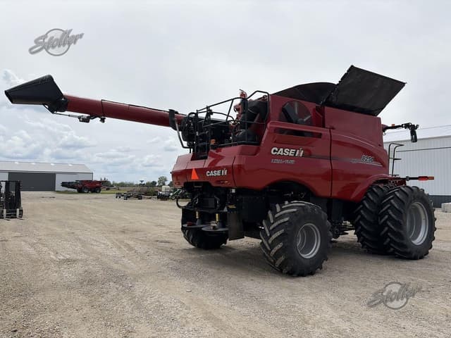 Image of Case IH 8250 equipment image 2