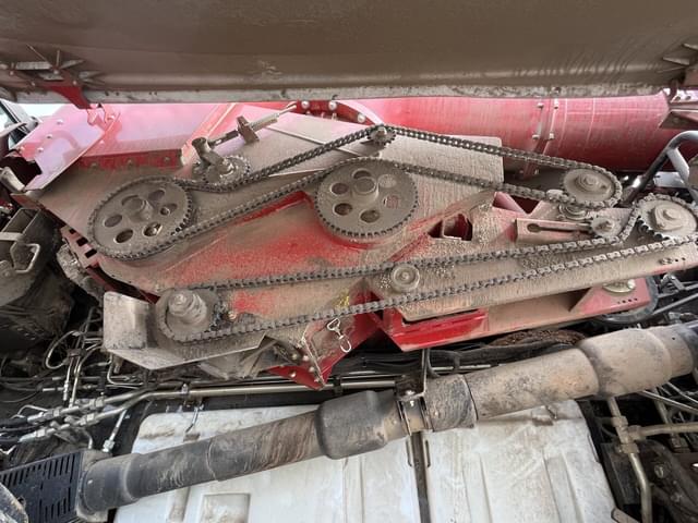 Image of Case IH 8250 equipment image 4