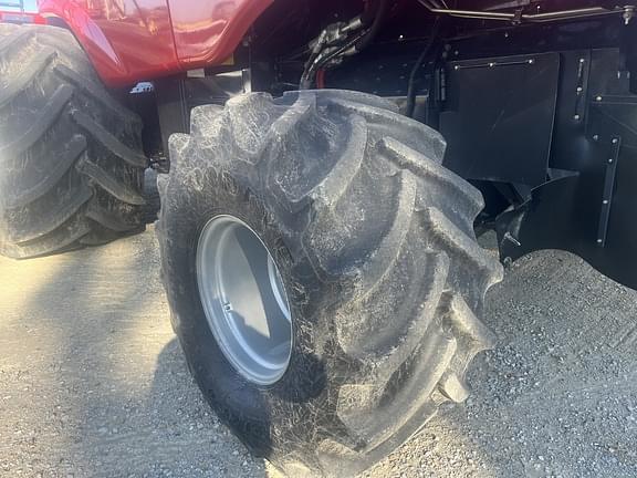 Image of Case IH 8250 equipment image 4