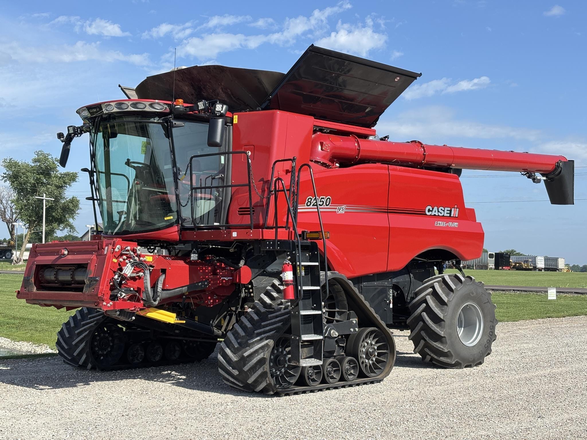 2022 Case IH 8250 Equipment Image0