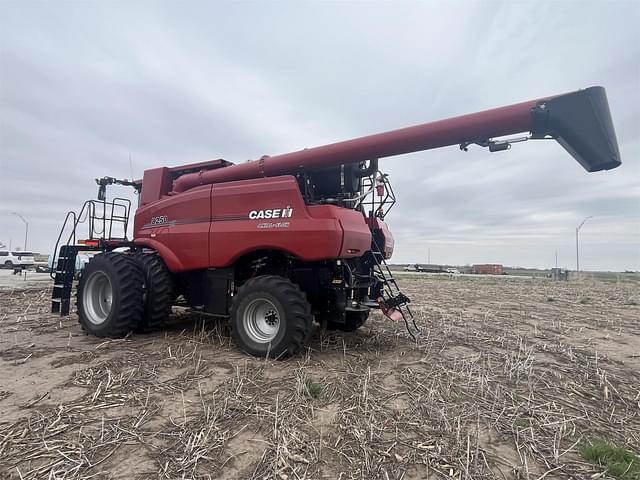 Image of Case IH 8250 equipment image 1