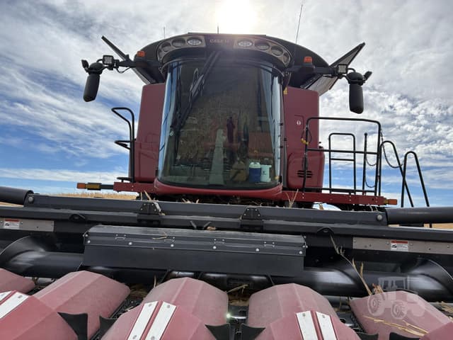 Image of Case IH 8250 equipment image 3