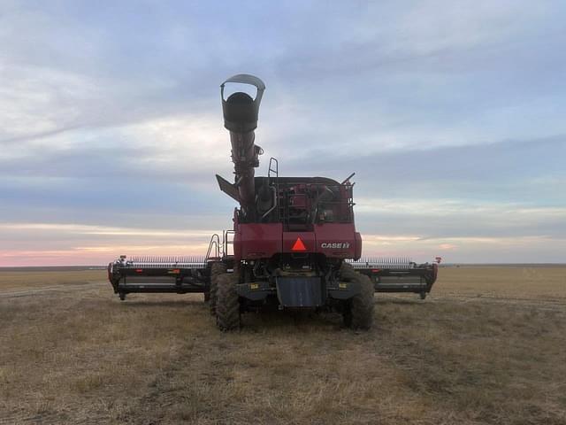 Image of Case IH 8250 equipment image 3