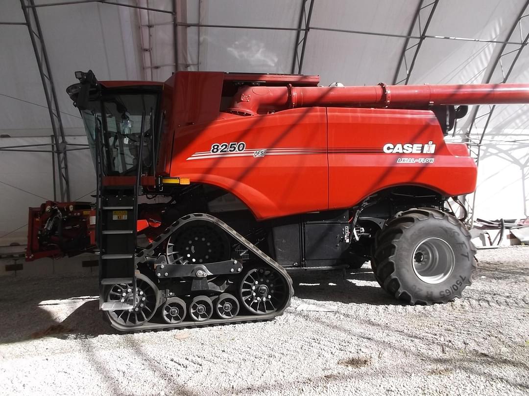 Image of Case IH 8250 Primary image