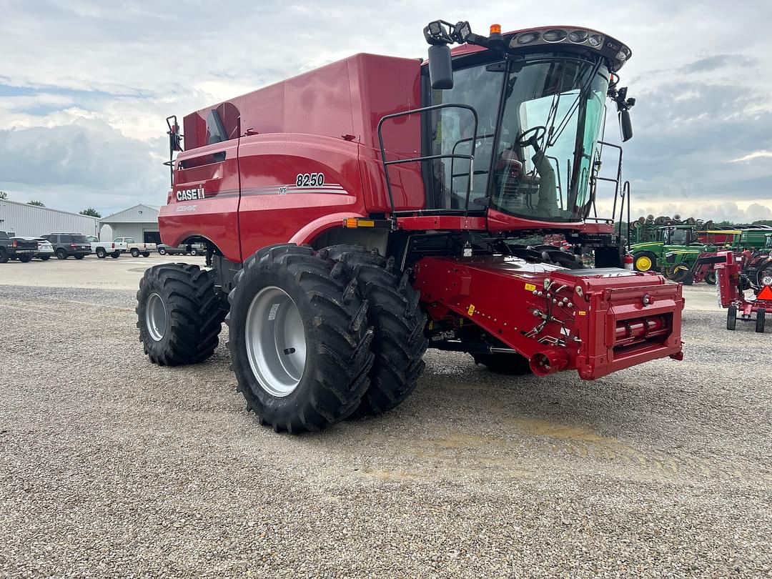 Image of Case IH 8250 Primary image