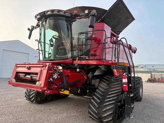 Image of Case IH 8250 equipment image 2