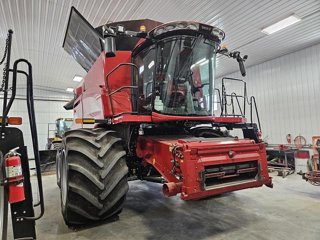 Image of Case IH 8250 equipment image 3