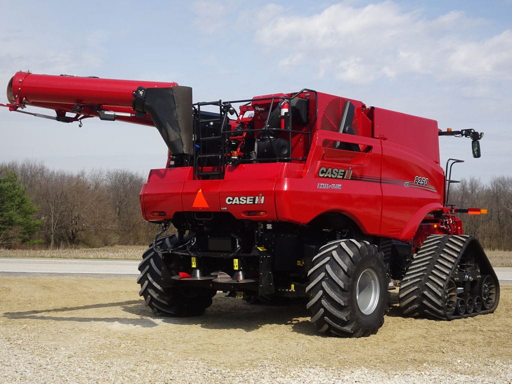 Main image Case IH 8250